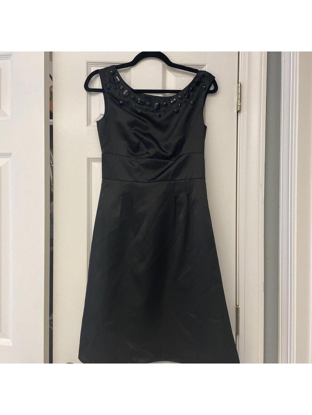 NWT ANN TAYLOR LOFT SZ 0 BLACK SATIN BEADED FRONT NECK SLEEVELESS LEFT SIDE ZIP